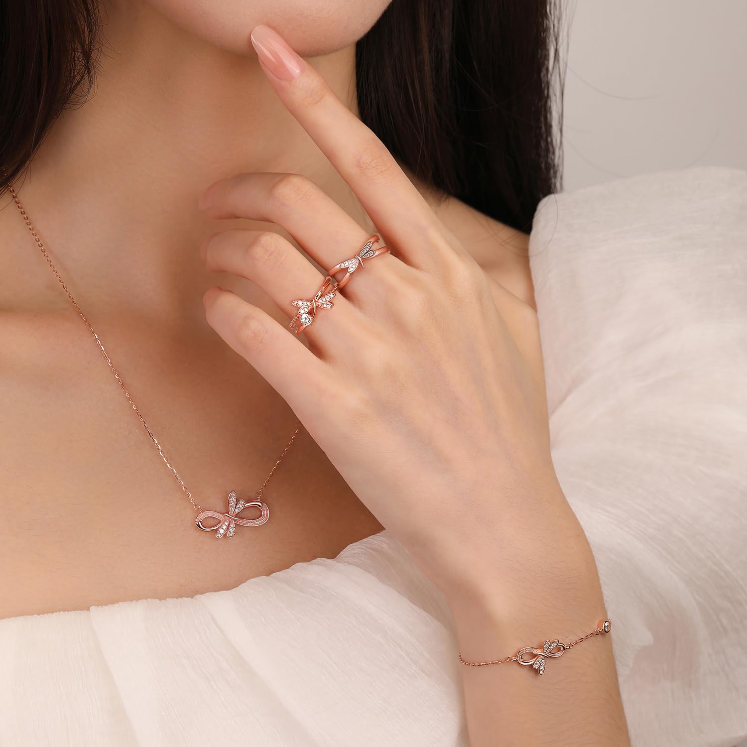 Meissa Bague Femme Argent 925 Libellule Dorée avec Zirconia – Bague Ajustable Élégante Inspiration Nature – Cadeau Original pour Anniversaire, Noël, Saint-Valentin