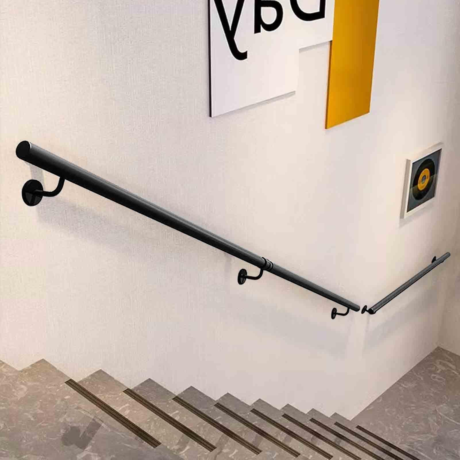 Rampe d'escalier moderne de 240cm pour sécuriser l'accès aux marches