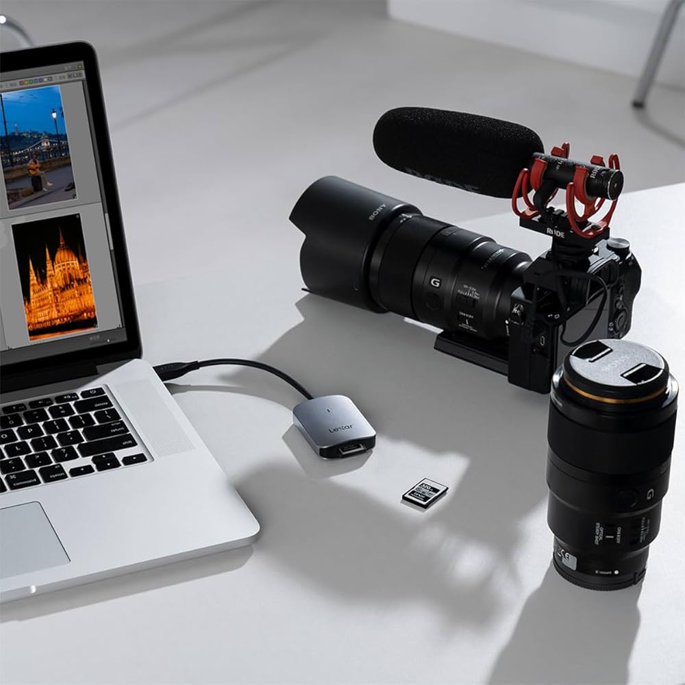 Lexar CFexpress A 160GBとカードリーダーセット Amazon.com: Lexar 160GB Professional CFexpress Type A SILVER