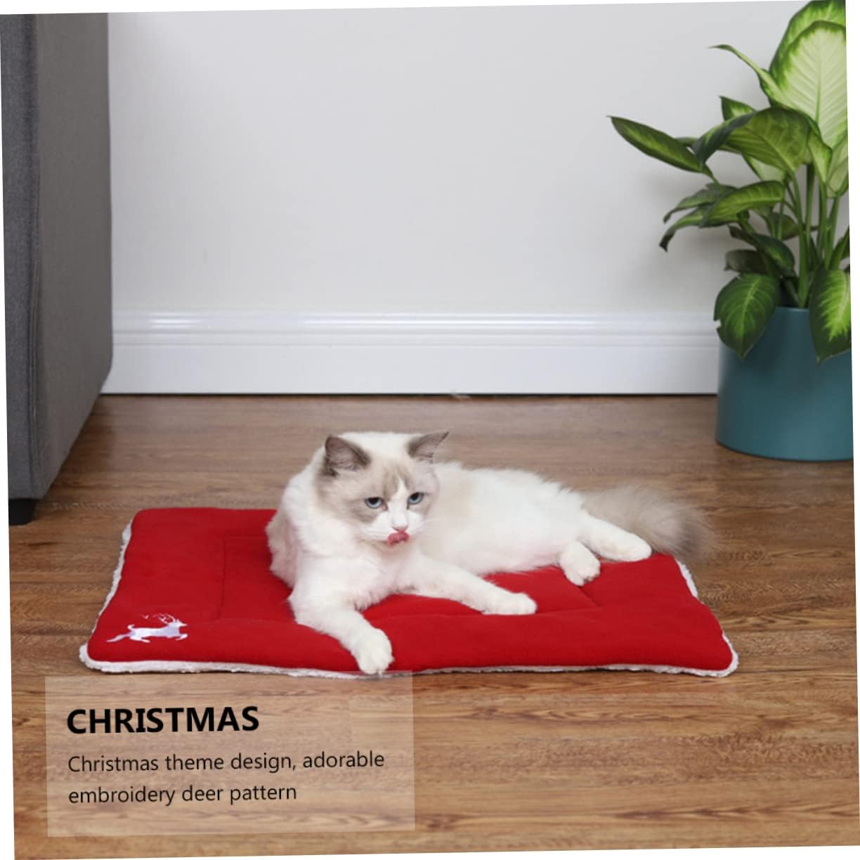 Pet Sleeping Mat Thickened Plush Cushion Christmas Cozy Nap Bed for Dogs and Cats Warm Crate Pad Comfortable Animal Sleeping Mat