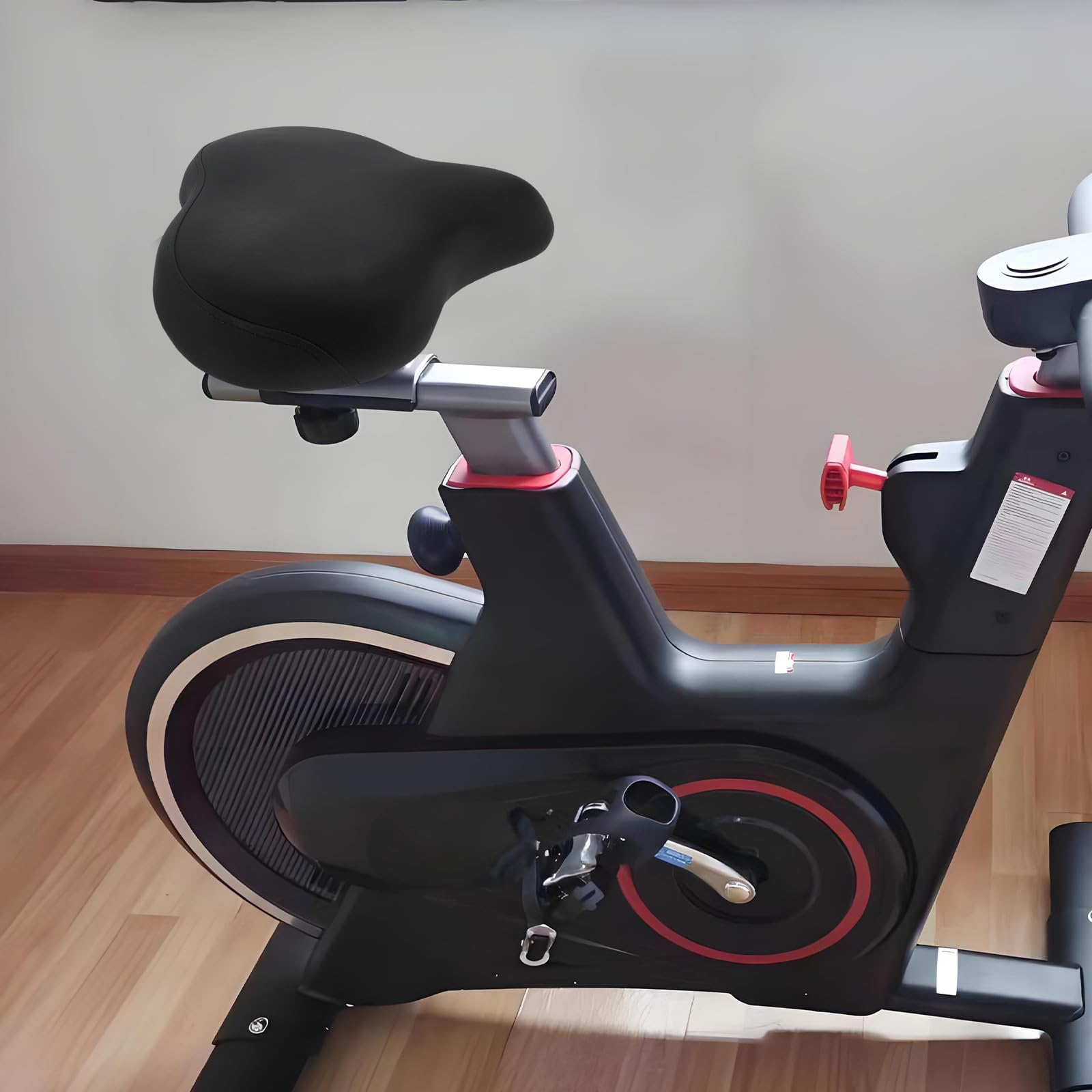 Levemolo Gepolsterter Fahrradsattelbezug aus Kunststoff und Schwamm für Fitnessgeräte und Heimtrainer mit Einfacher Montage und Hoher Haltbarkeit für Sportgeräte Zuhause