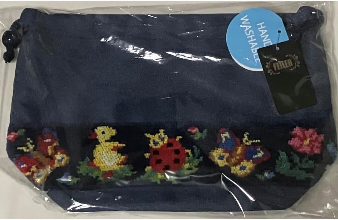 新品タグ付♡FEILER フェイラー♡巾着ポーチ♡ハローキティコラボ