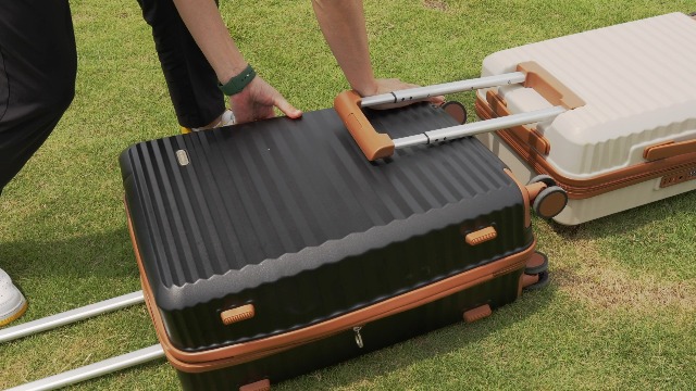 Amazon.com | SHOWKOO Luggage Sets 3 Piece Hardside Expandable