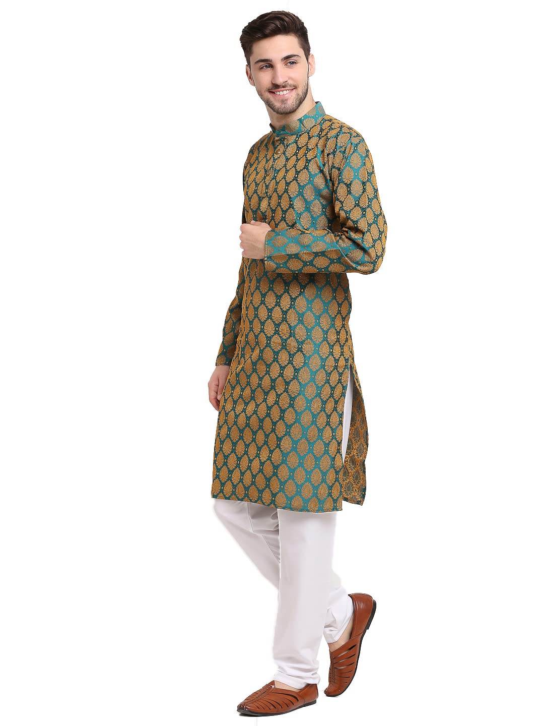 Jompers Men Green Jacquard Woven Design Kurta Pyjama. (Green, M)