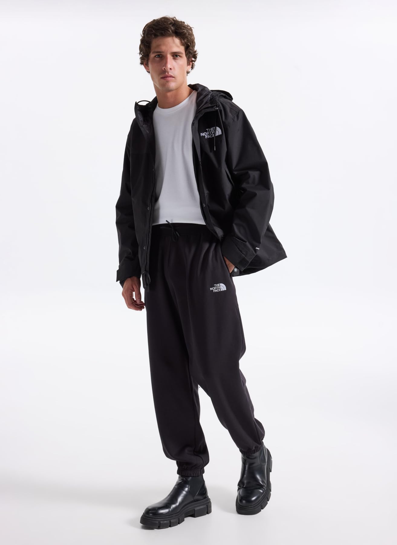 The North Face NF0A8C1FJK3 M Essential Relaxed Straight Jogger Pants Homme TNF Black Taille M