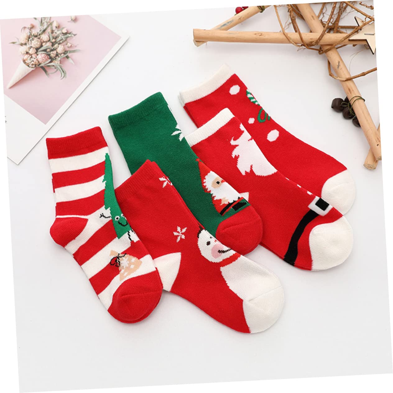Healvian 5 Pares de Calcetines Navideños Rojos de Algodón para Niños de 6-8 Años, Medias Gruesas y Suaves Dibujos Animados para Cumpleaños y Navidad