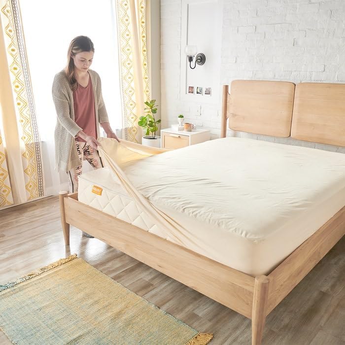 Organic Waterproof Mattress Protector Pad - Elastic Fitted Mattress Protector - Machine Washable Mattress Topper Breathable Fitted Cover for Twin Mattress - 38" x 75"