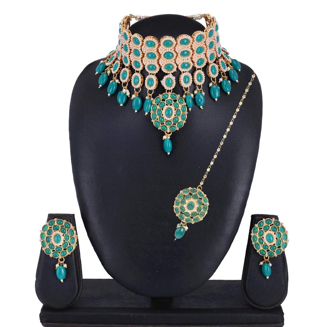 Plated Traditional Emerald Stones Pearl Choker Necklace Set with Drop Earrings