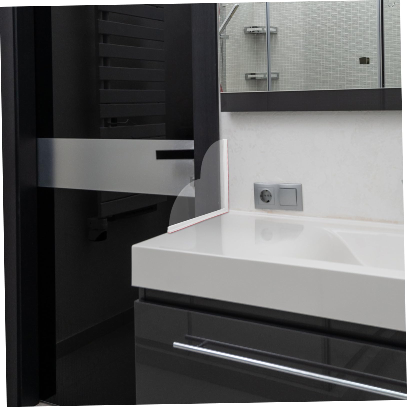 POPETPOP 2Pcs Transparent Bathtub Splash Guards for Corner Washbasin and Bathtub Water Splashing Guard Smooth and Frosted Finish for Bathroom Use