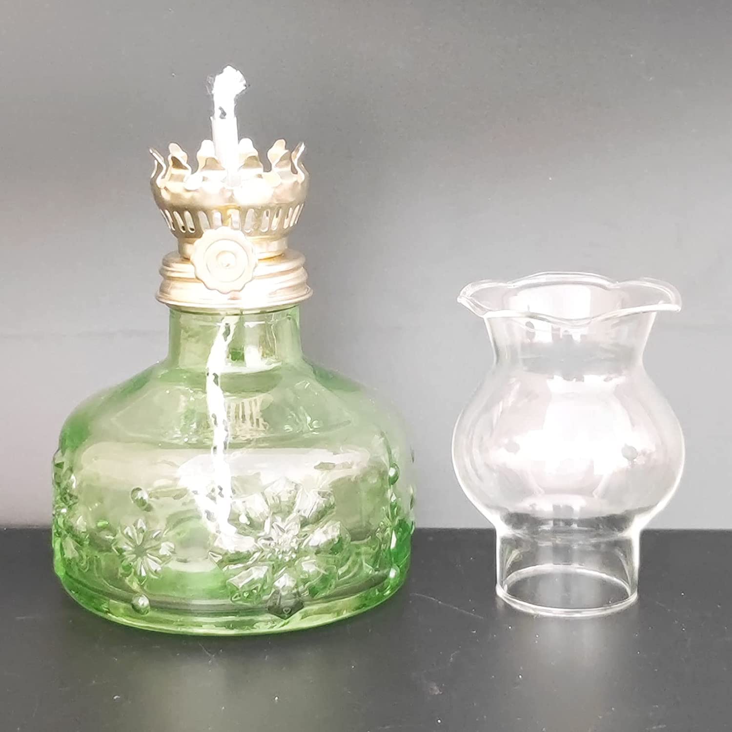 Lampa naftowa, Lampa 16,5 cm wysokości, komin z przezroczystego szkła(Grün)