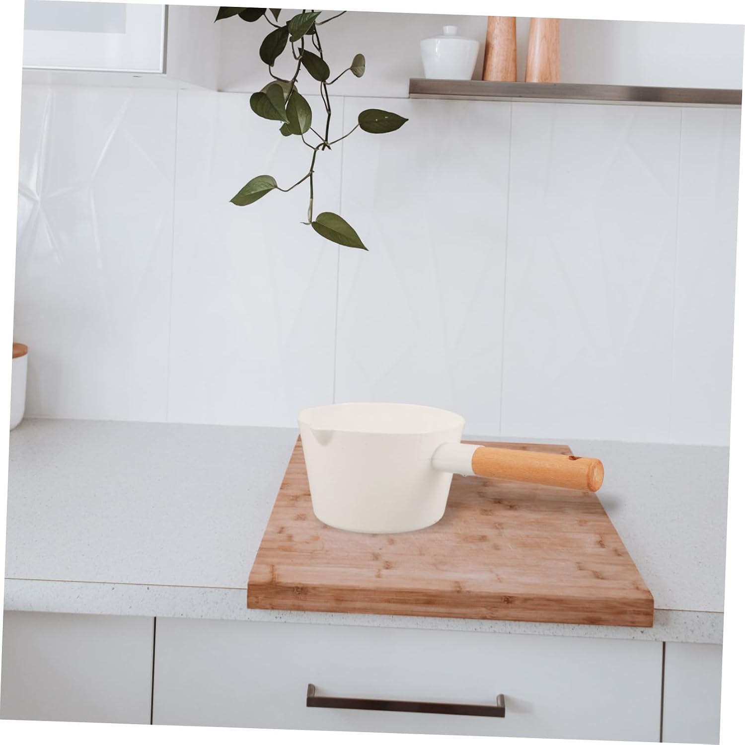 2pcs Kitchen Wooden Handle Water Ladle Ergonomic Scoop for Bath and Home Use Capacity Water Spoon for Soup and Vegetable Washing Easy to Clean and Store White