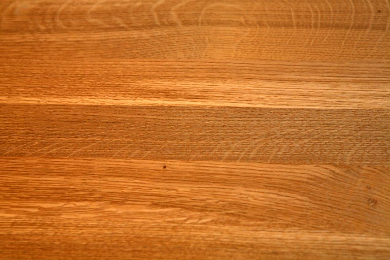 Gradini in legno rovere massello, per scale da interno dello spessore di 38-40 mm, larghezza 30 cm, verniciato naturale (100 CM)