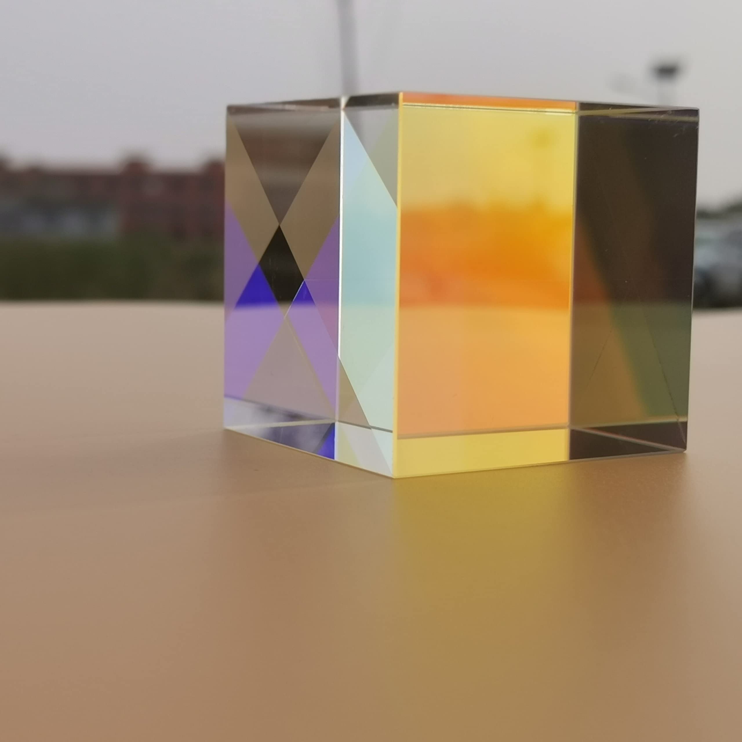 Dichroic Glass 50mm optische Farbe Prisma Sechseiten Licht K9 Kristall zum Unterrichten von Experiment Laser Würfel Regenbogenglas Großhandel Großhandel