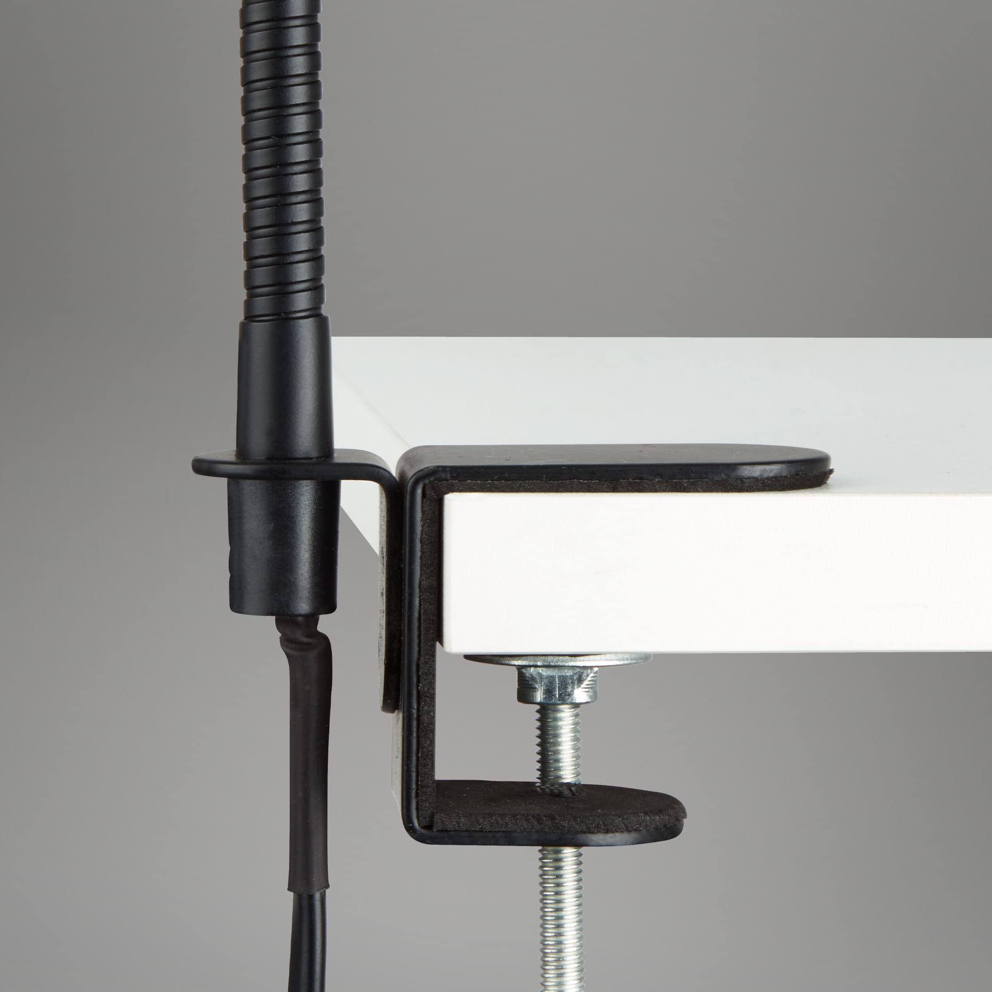 Briloner 2603-015 Lampada LED da Tavolo con Morsetto, Orientabile, Lampada da Scrivania, Stile Retrò, Interruttore On/Off, 1 Lampadina E14, Max. 25 Watt, in Metallo, Nero/Oro
