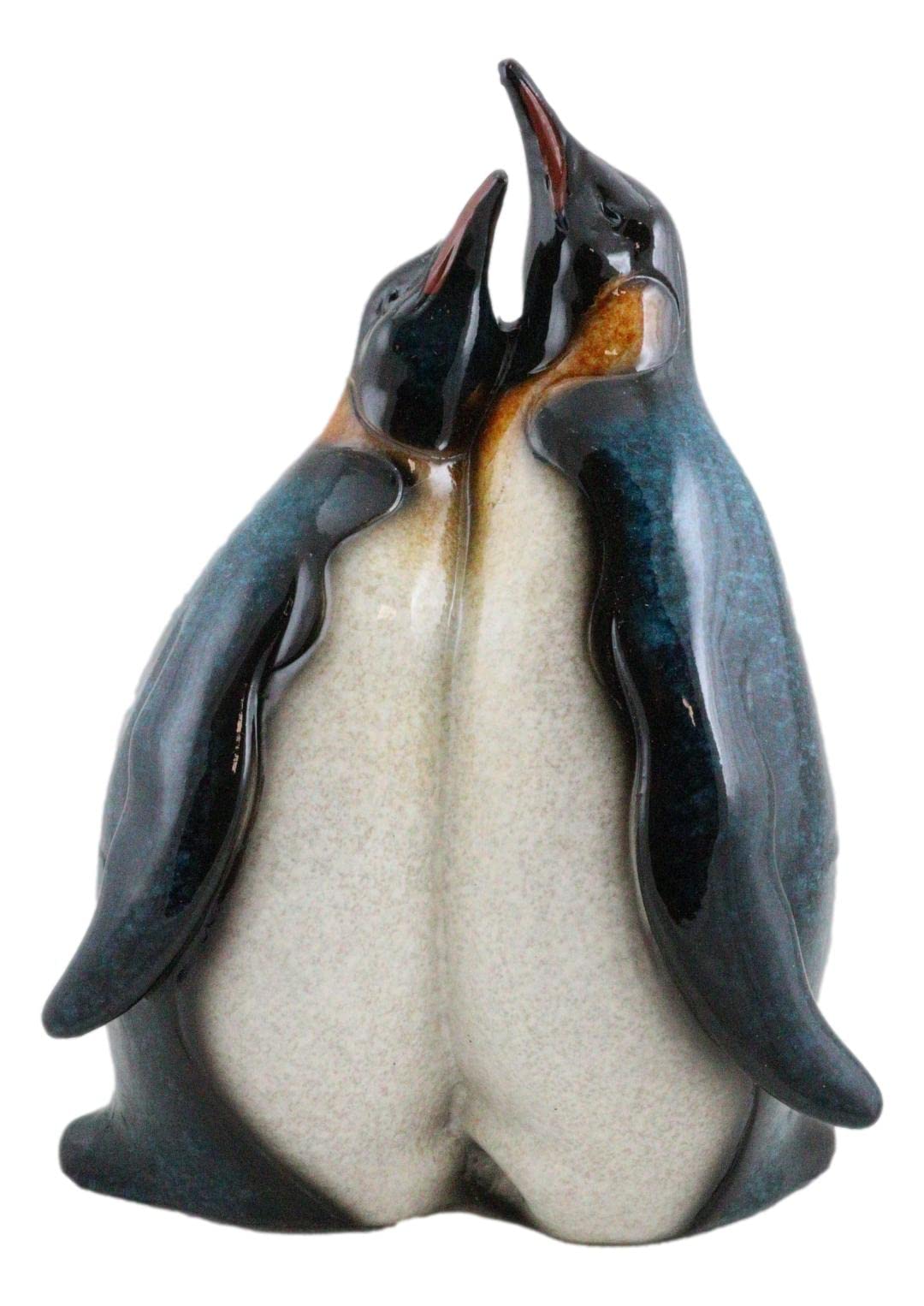 ★タキシード姿のペンギンの置物★ ☆タキシード姿のペンギンの置物 タキシード姿のペンギンの置物☆