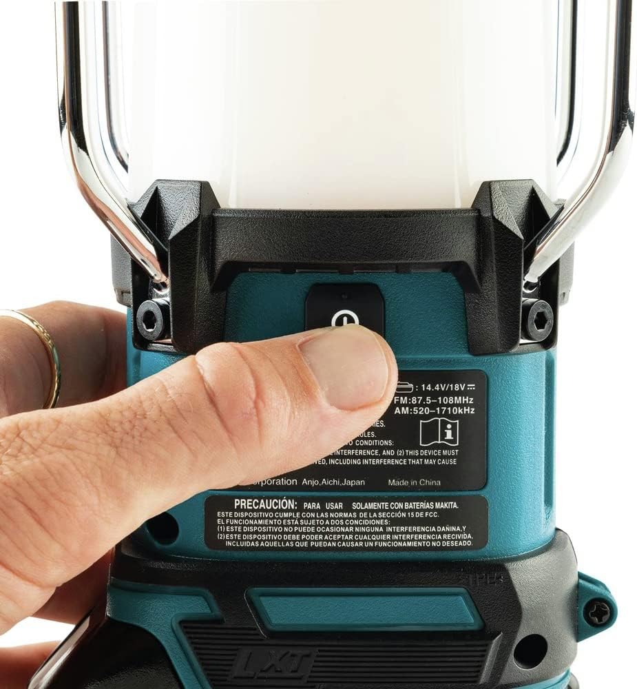 Makita XRM12 18V LXT® Lithium-Ion Cordless Lantern with Radio, Tool Only