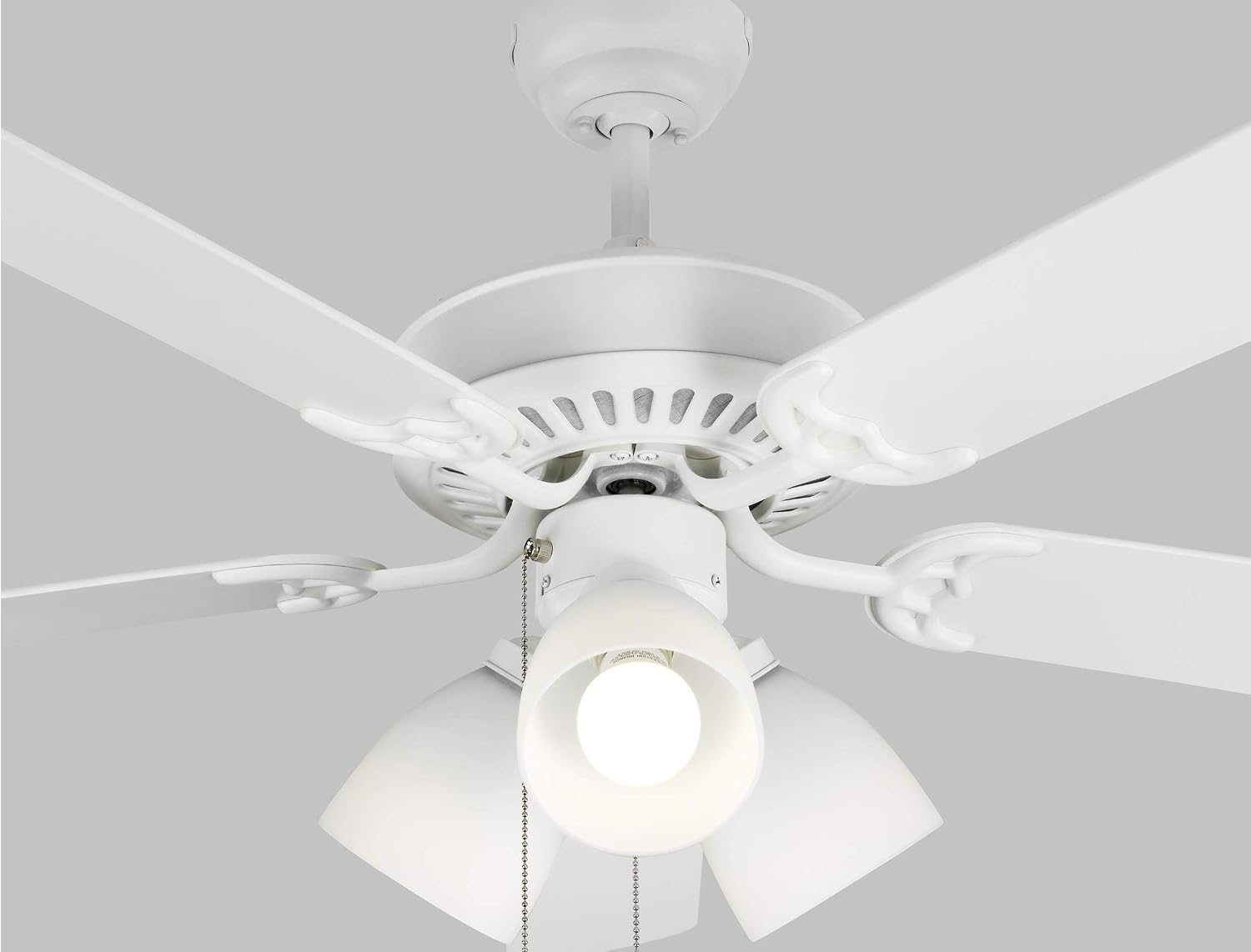 Authеntіс Crаzу Dеаlѕ Monte Carlo 5HV52RZWF Haven 52 Ceiling Fan with 3 LED Light and Pull Chain, 5 MDF Blades, White - 3 Light Kit