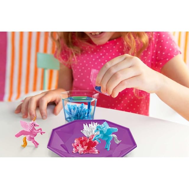 Foto 5 de 8 de 4M 403928 Crystal Growing Unicorn Land Terrarium, Mixed Colours