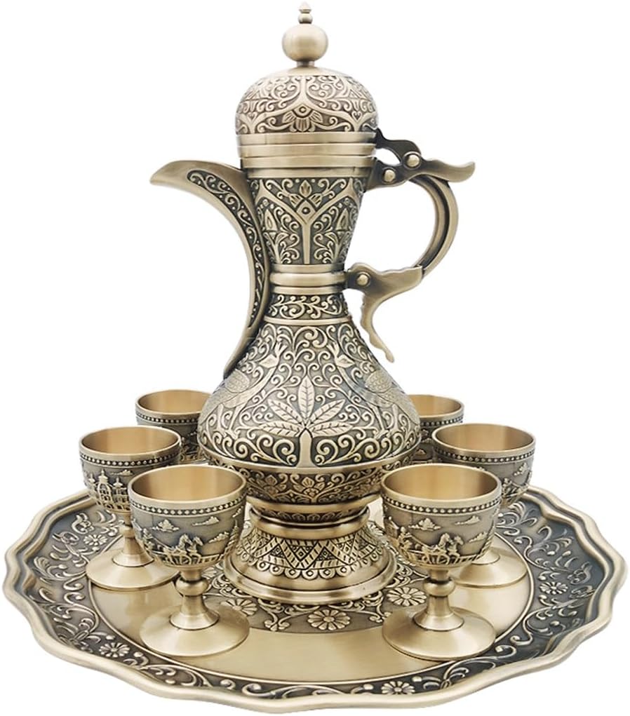 Bronze Wine Glasses With Classical Yellow Wine Glasses Creative Gifts on The Ground Spread