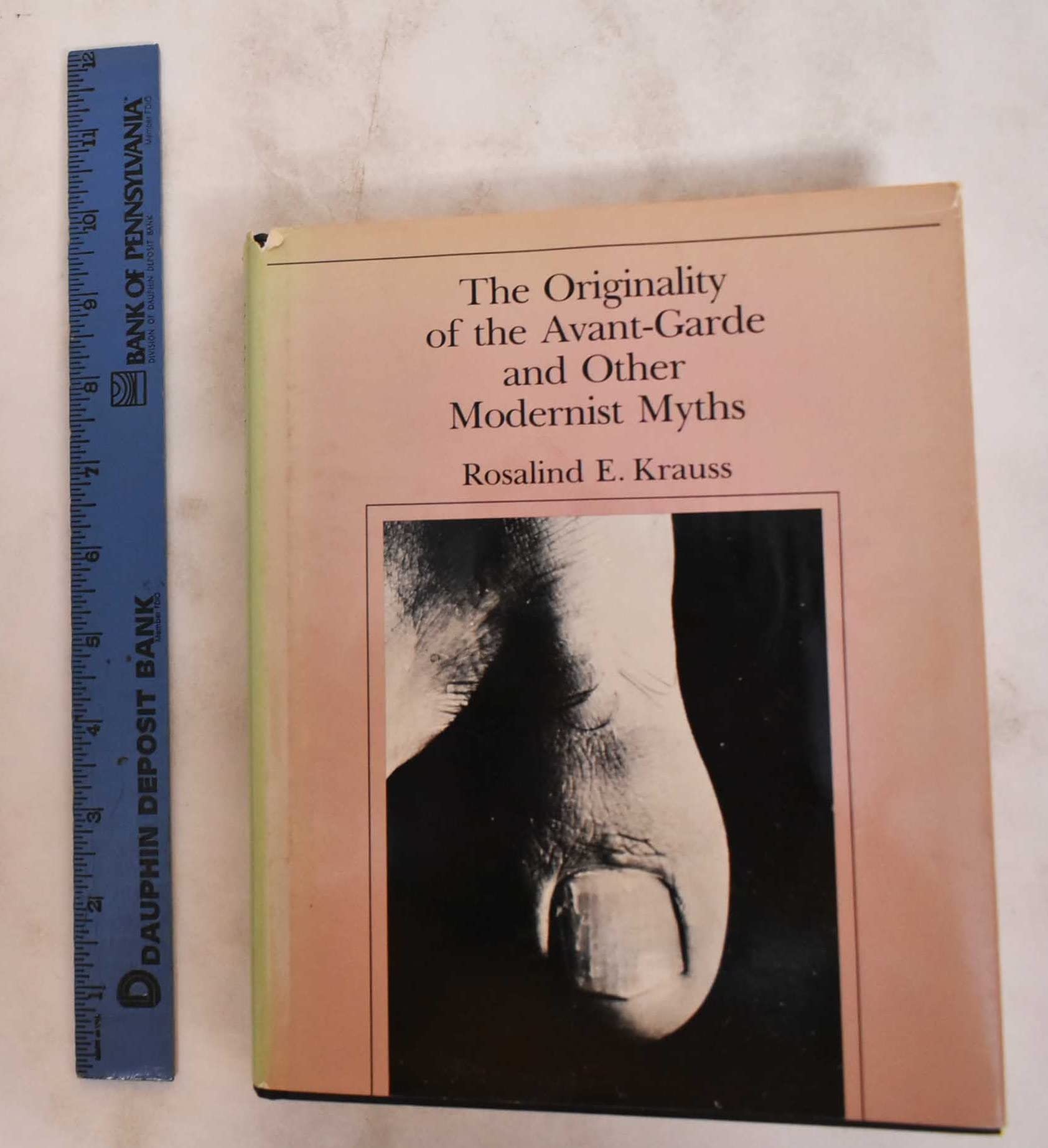 Livre The Originality of the Avant-Garde pour Étudiants en Histoire de l'Art