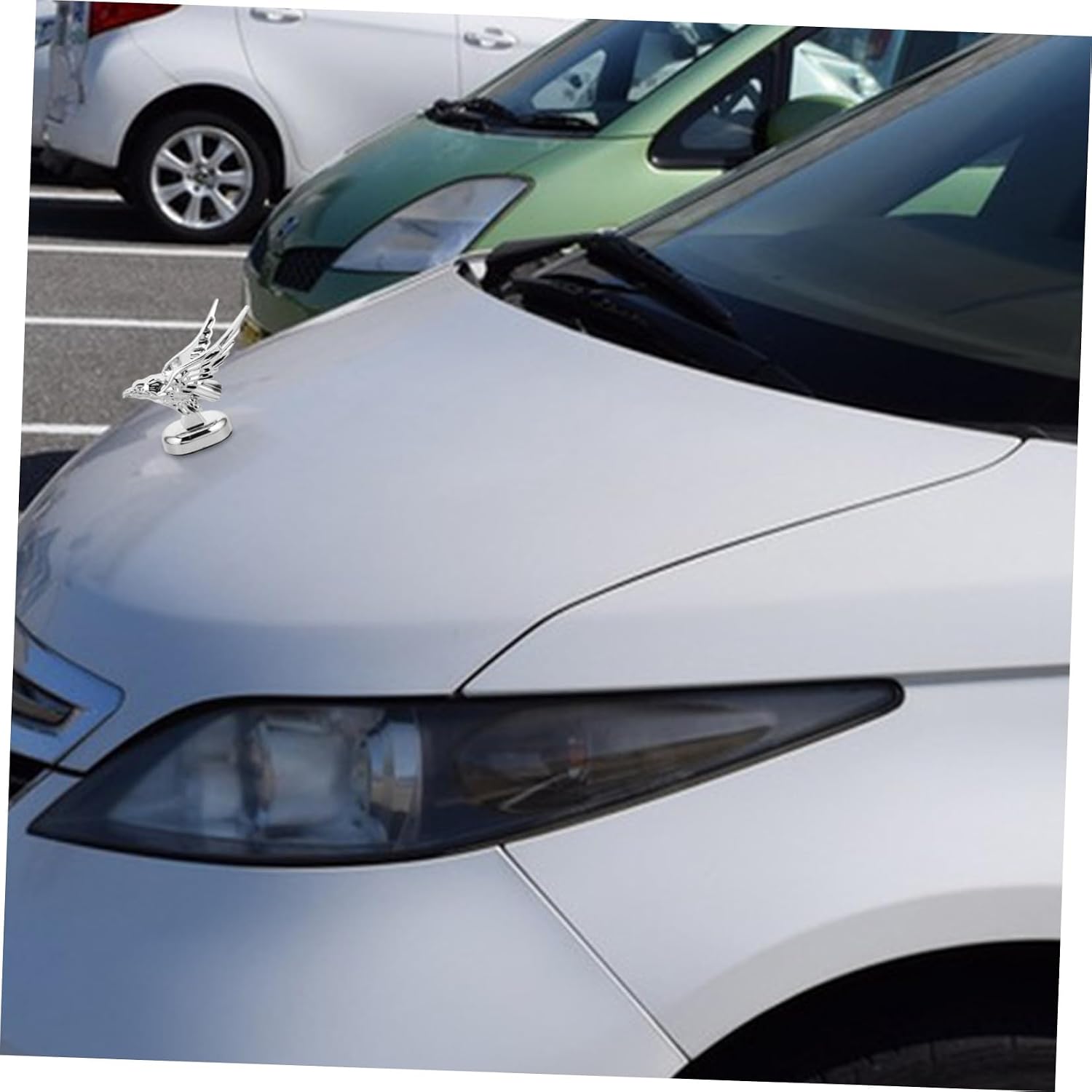 Eagle Car Hood Ornament Plastic Engine Hood Decoration Durable Auto Exterior Sticker for Trucks and Cars Easy to Install Stylish Vehicle