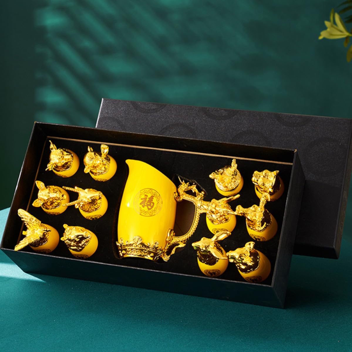 DECHOUS Set di Bicchieri da Vino Bianco in Porcellana Decanter, Design Raffinato e Unico Animali dello Zodiaco Cinese, Resistente e Decorativo per Bar e Hotel
