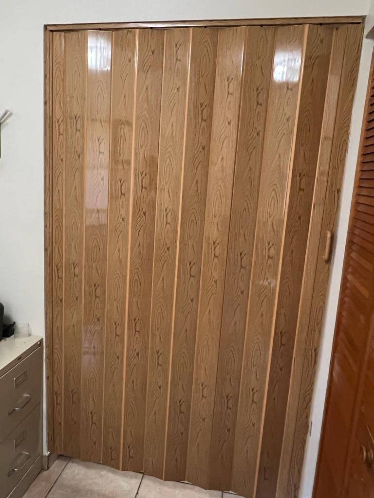 How to Paint a Vinyl Door