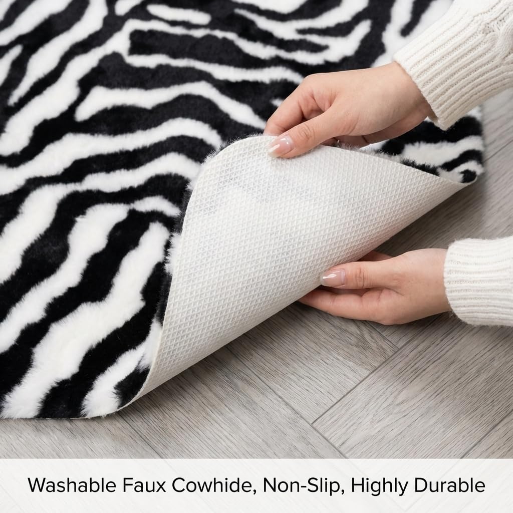 Zebra Print Rug, Faux Fur Area Rug for Living Room, Black White Animal Print Bedroom Carpet, Bohemian Safari Decor, Non-Slip，4'7" x 5'3" (140x160cm)