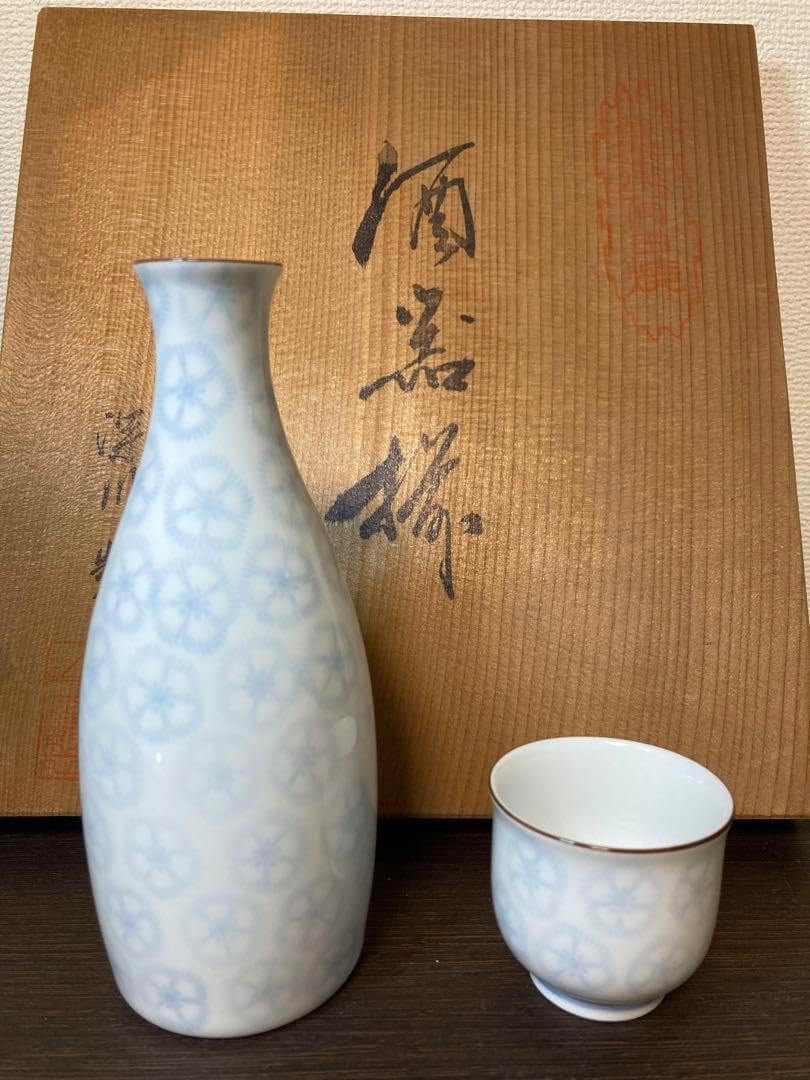 津田清和さん蓋丸酒瓶 真鍮コルク付き 津田清和 | 作家プロフィール