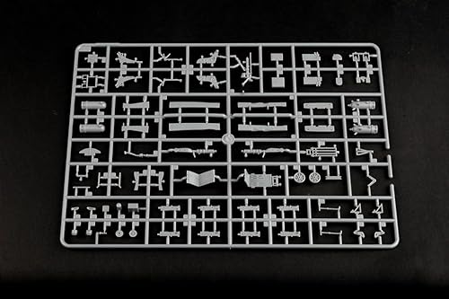 Miniatura 10 de Hobby Boss Kit de construcción de modelo de avión Thunderjet F-84G
