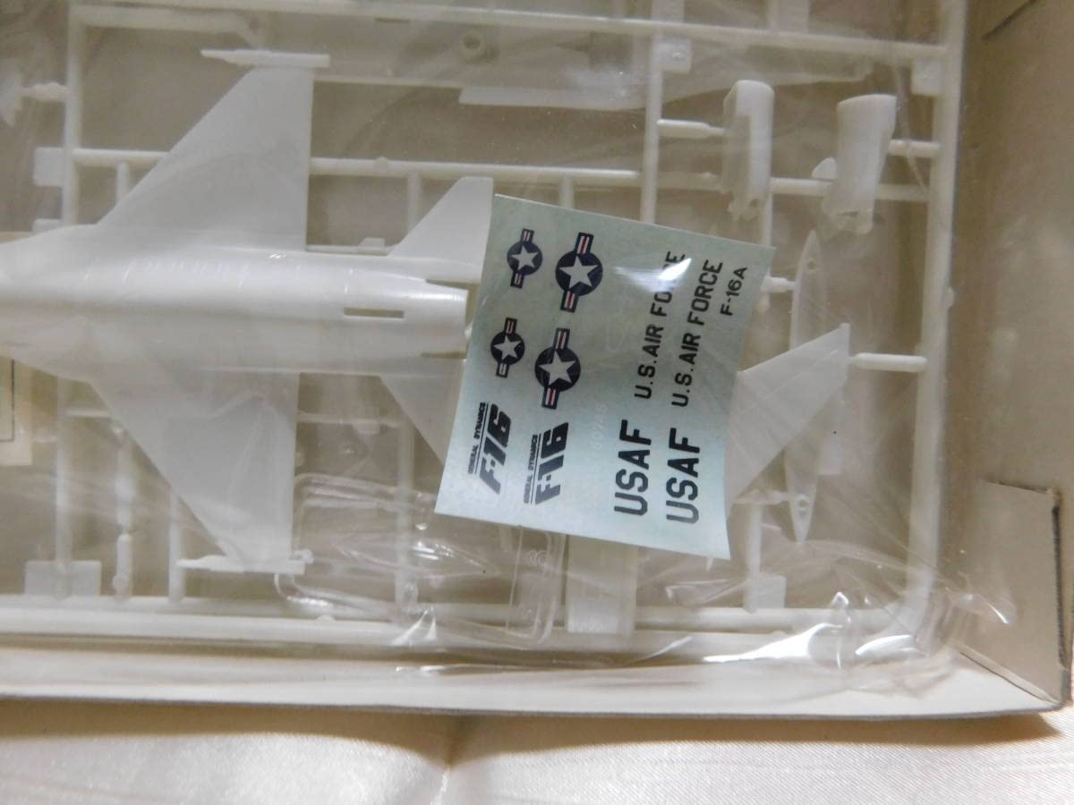 US. AIR   ジェネラル　ダイナミックスF-16A US. AIR ジェネラル ダイナミックスF-16A US. AIR ジェネラル