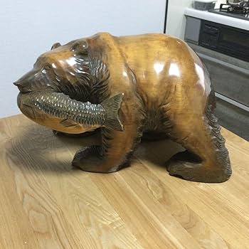 高級木製クマ彫刻⭐︎重量約6キロ特大サイズ⭐︎昭和レトロ⭐︎木彫りクマ 木彫り 熊 置物 動物 彫刻 熊の置物 木彫り熊 レトロ - メルカリ