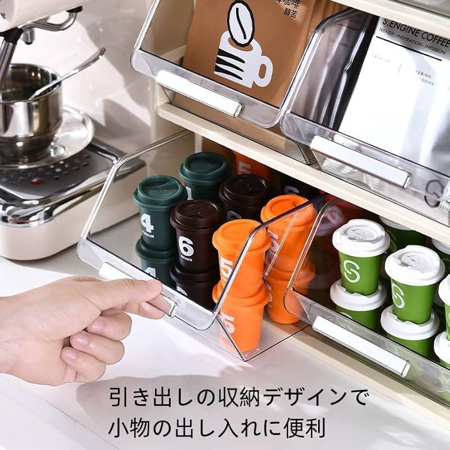 引き出し付きシェルフとコーヒーフィルタースタンドとメジャーカップ