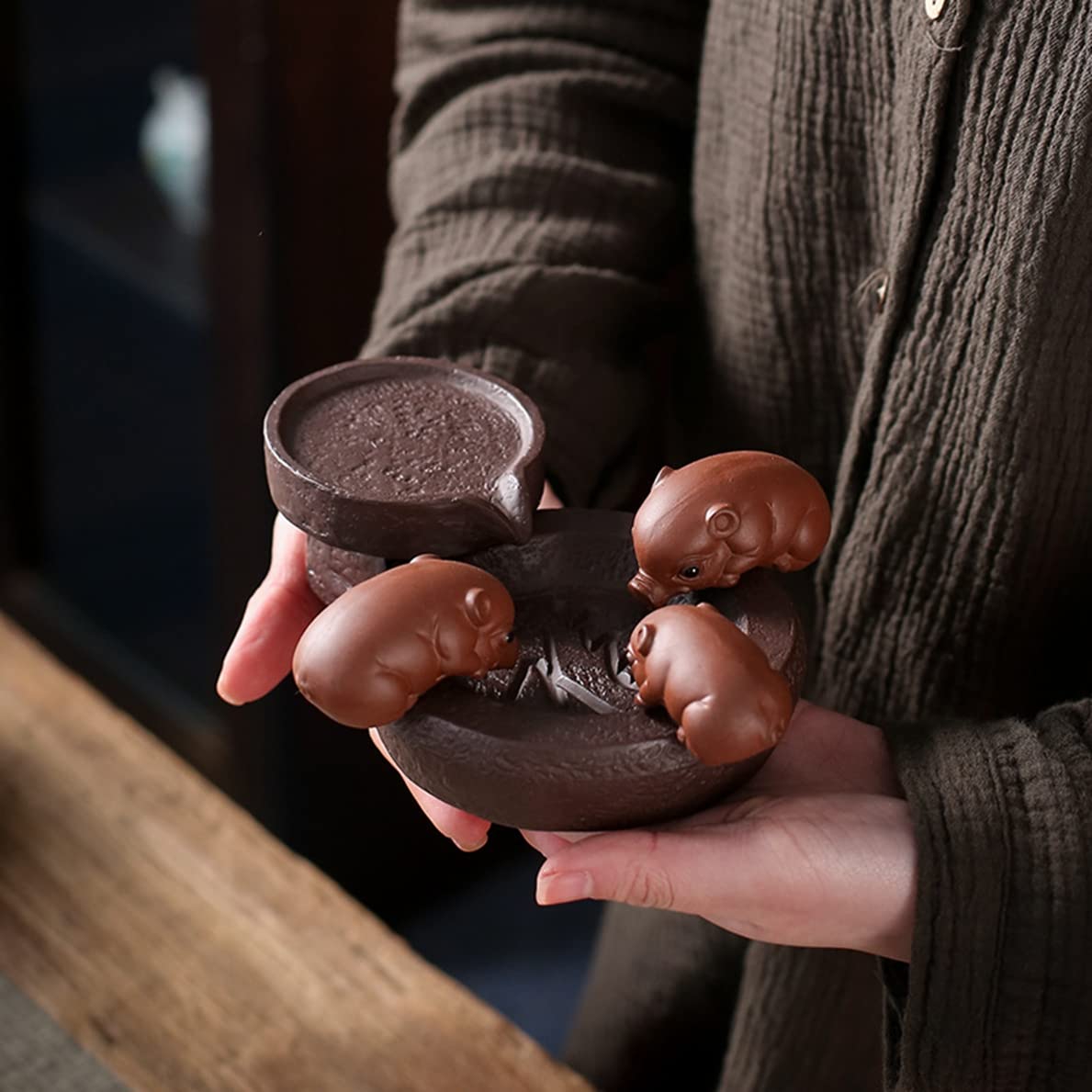 Lucky Fortune Purple Clay Tea Pet Little Pig Chinese Handicrafts Kung Fu Drink Water Pig Tea Ornaments Home Decor Tea Accessories