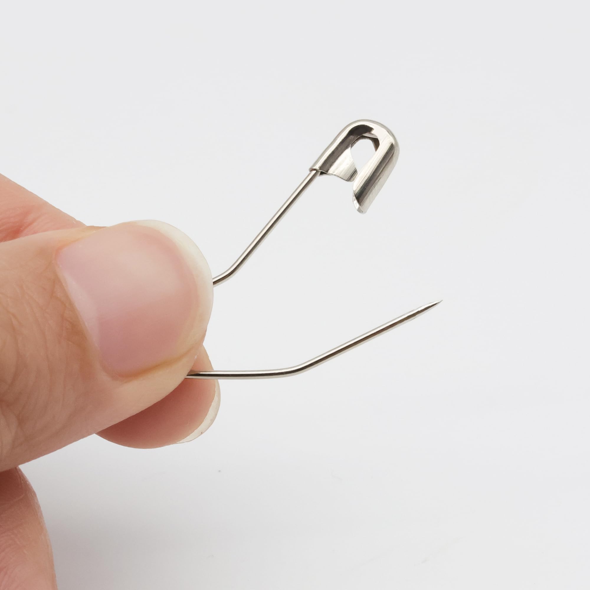 vrupin 100 pines de seguridad curvados de acero inoxidable para acolchado, alfileres de seguridad a granel de metal plateado para coser ropa, pinzas de seguridad decorativas (1.5 pulgadas)