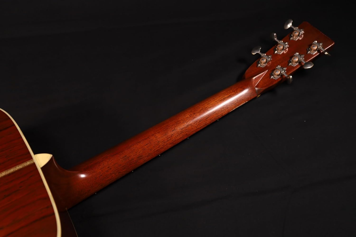 D 28 Authentic 1937 VTS Aged Acoustic Guitar