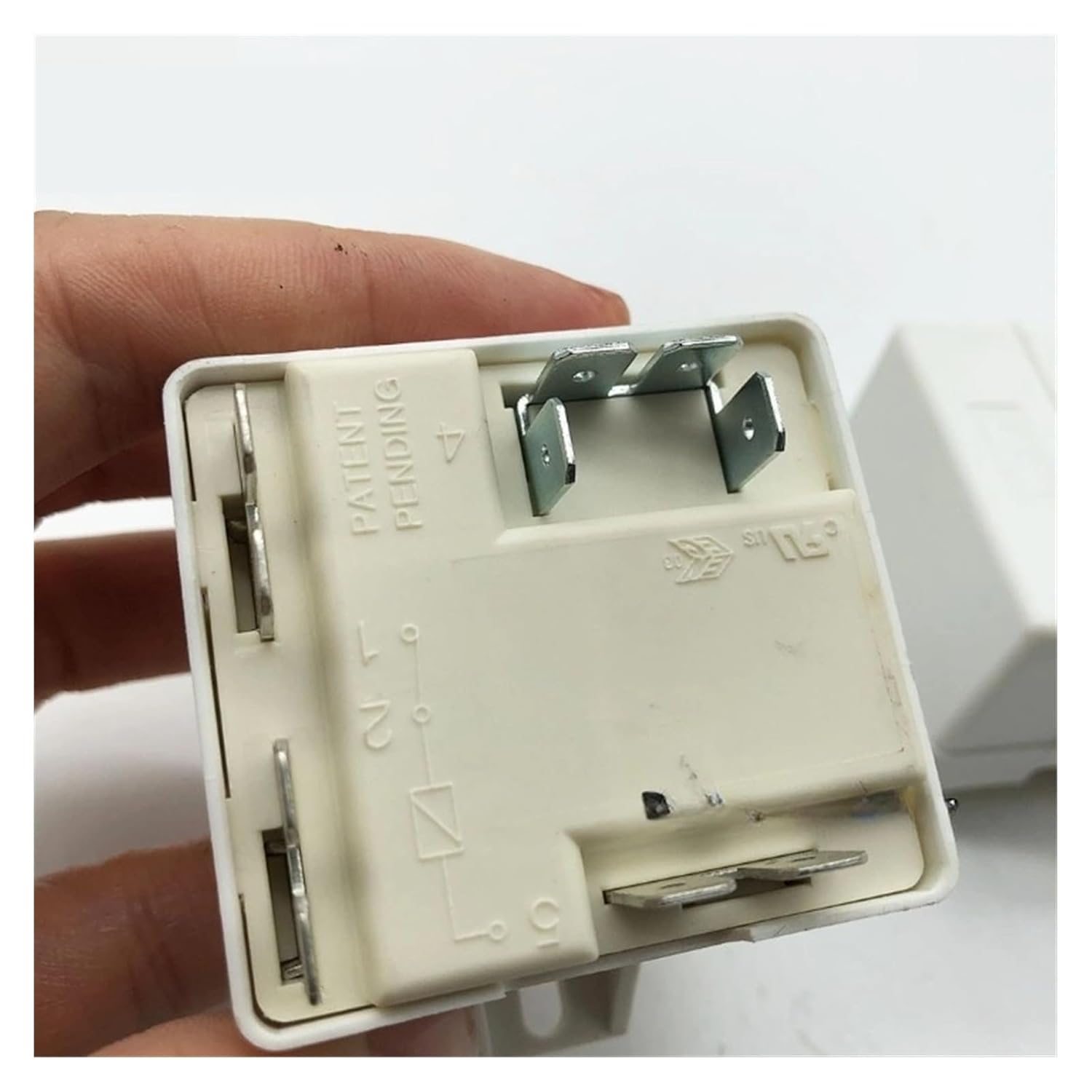 製氷機部品 35A-400V RVA4G3D 3P 220V コンプレッサースターターリレー 1個 製氷機部品 5A-400V RVA4G3D 冷蔵庫製氷機コンプレッサーリレースターター 3P 220V 対応
