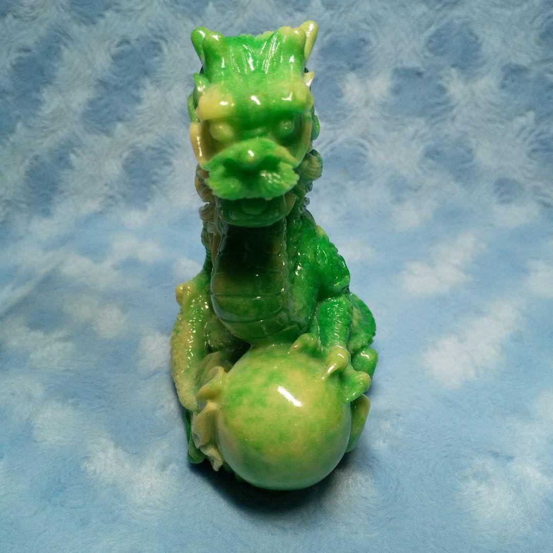 翡翠製ドラゴン置物 約30cm Amazon.co.jp: 龍 置物 翡翠 (練り) ドラゴン : ホーム＆キッチン