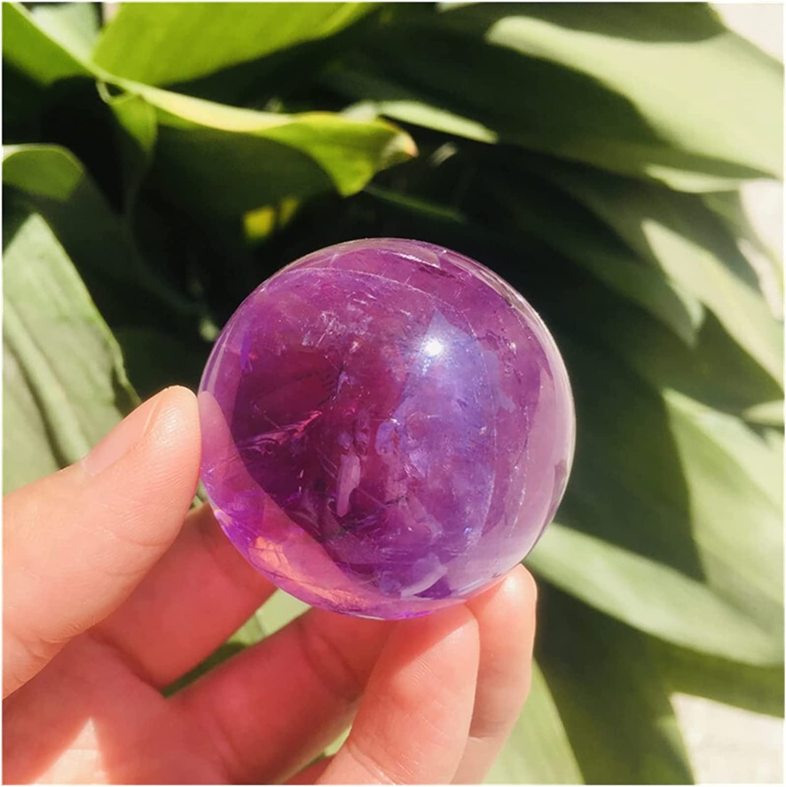 Améthyste naturelle de collection en sphère JCAKES pour intérieur chic