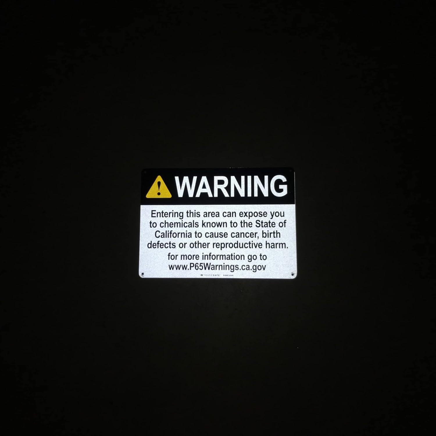 TRADESAFE Prop 65 Cancer and Reproductive Harm Warning Signs, Quick Install Aluminum Safety Sign, Light Reflective, UV-Resistant, Waterproof Signs for Business, 14” X 10” Proposition 65 Sign