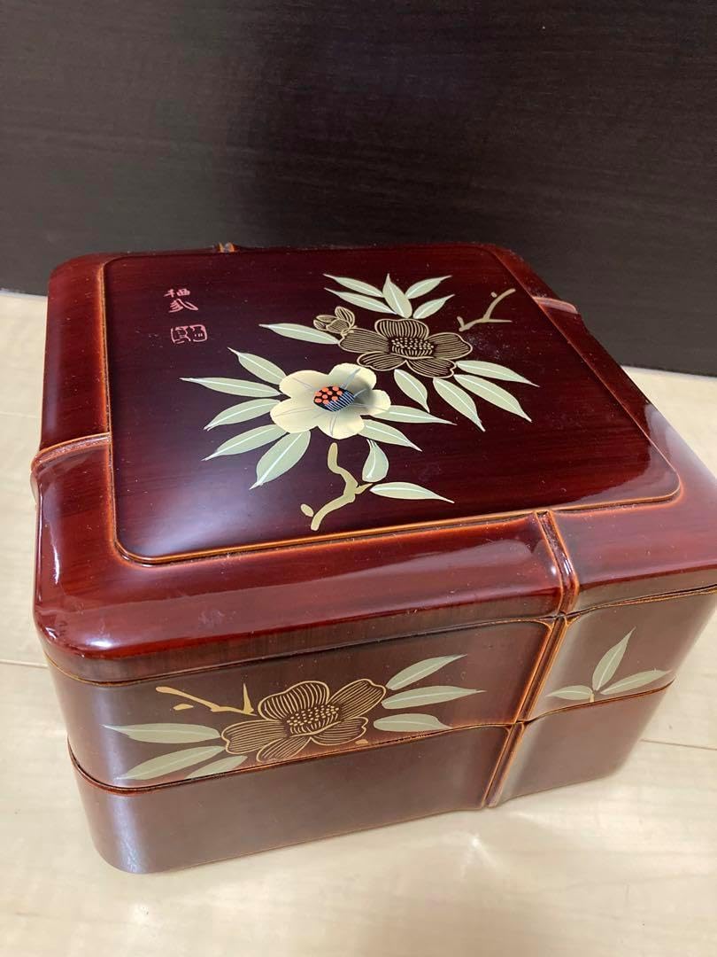 未使用 有田焼 幸楽窯 陶器 三段重 陶箱 料亭 レストラン お祝い 節句 有田焼 幸楽窯 陶器 三段重 陶箱 料亭 レストラン お祝い 節句