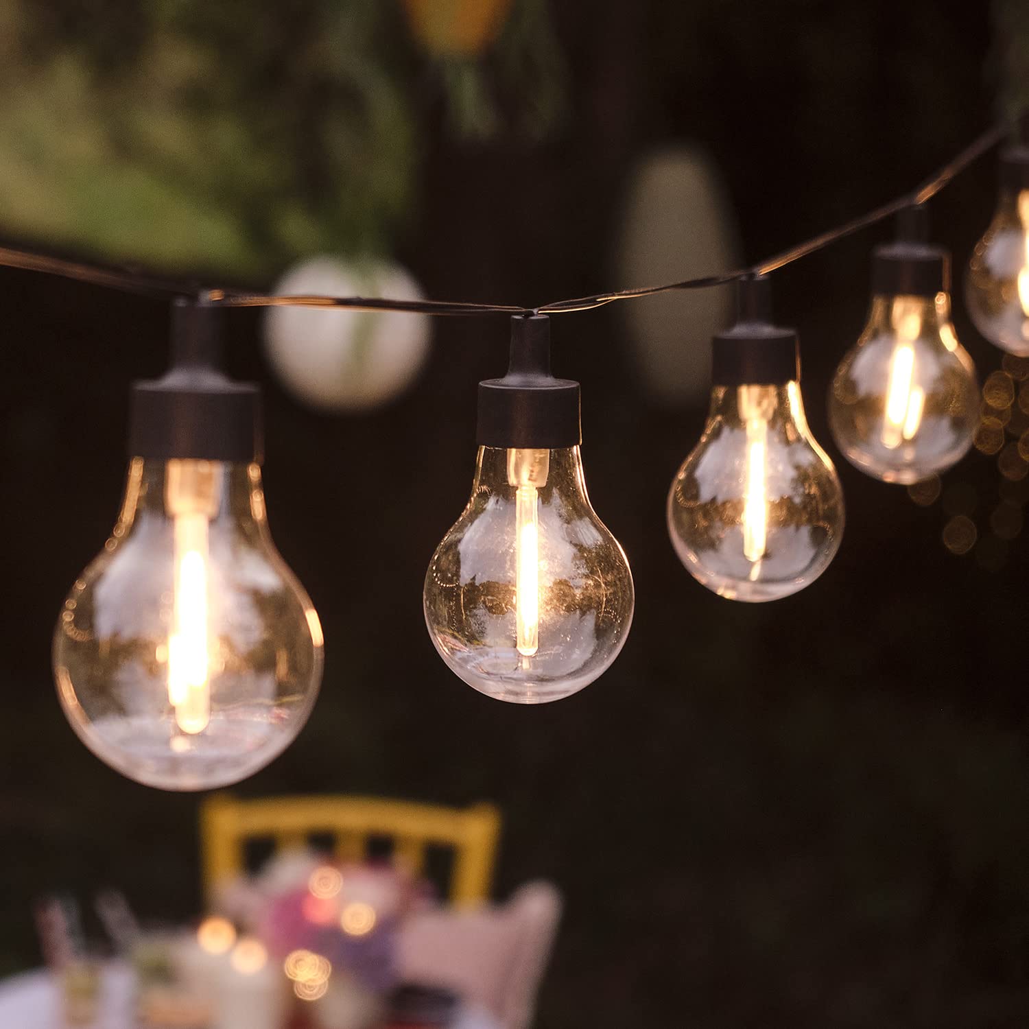 Lights4fun 20er LED Party Lichterkette warmweiss für Außen mit Timer Gartendeko