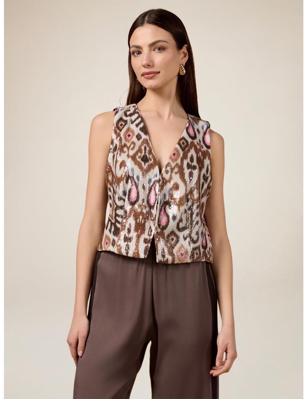 Oltre: Gilet Fantasia con Paillettes Stagione Primavera Estate 2025.