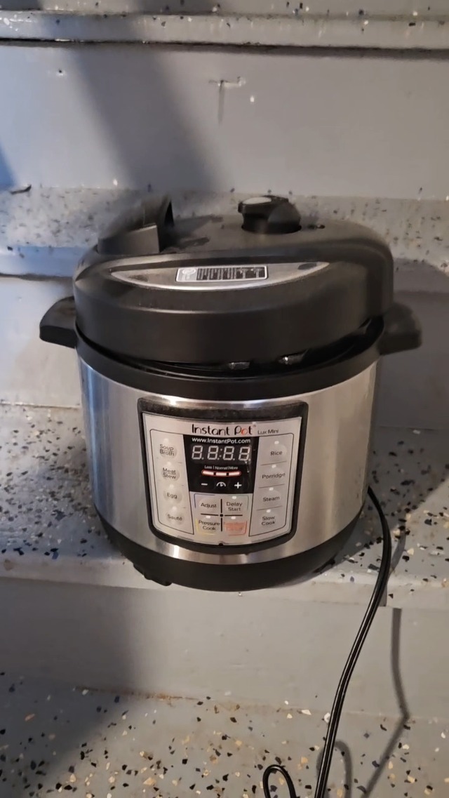 Watch Instant Pot Duo 7-in-1 Mini Electric Pressure Cooker on