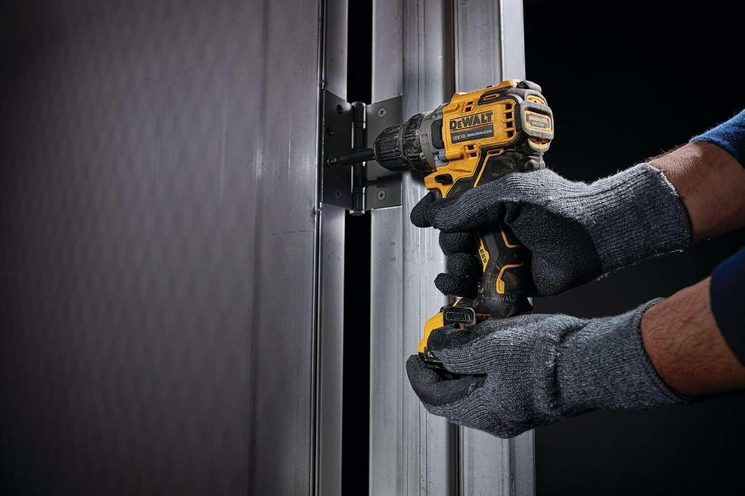 DEWALT Trapano Avvitatore Compatto 2 Velocità 12V, DCD701D2-QW