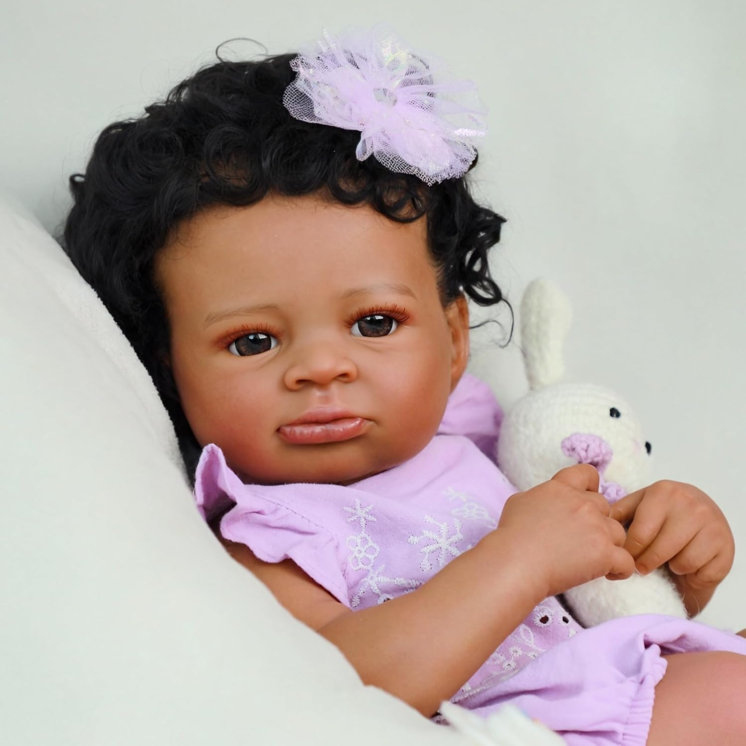 SCOM Lifelike Reborn Baby Dolls-20 Inch Realistic Newborn Baby Girl with Full Soft Vinyl Body, African American Doll Silicone Girl with Complete Accessories, Best Gift for Kids Age 3+ Pretend Play