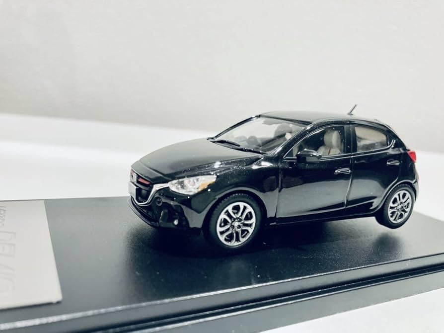 Hi-story ハイストーリー　マツダ　デミオ　XD touring Amazon | 1/43 ハイストーリー マツダ デミオ XD ツーリング