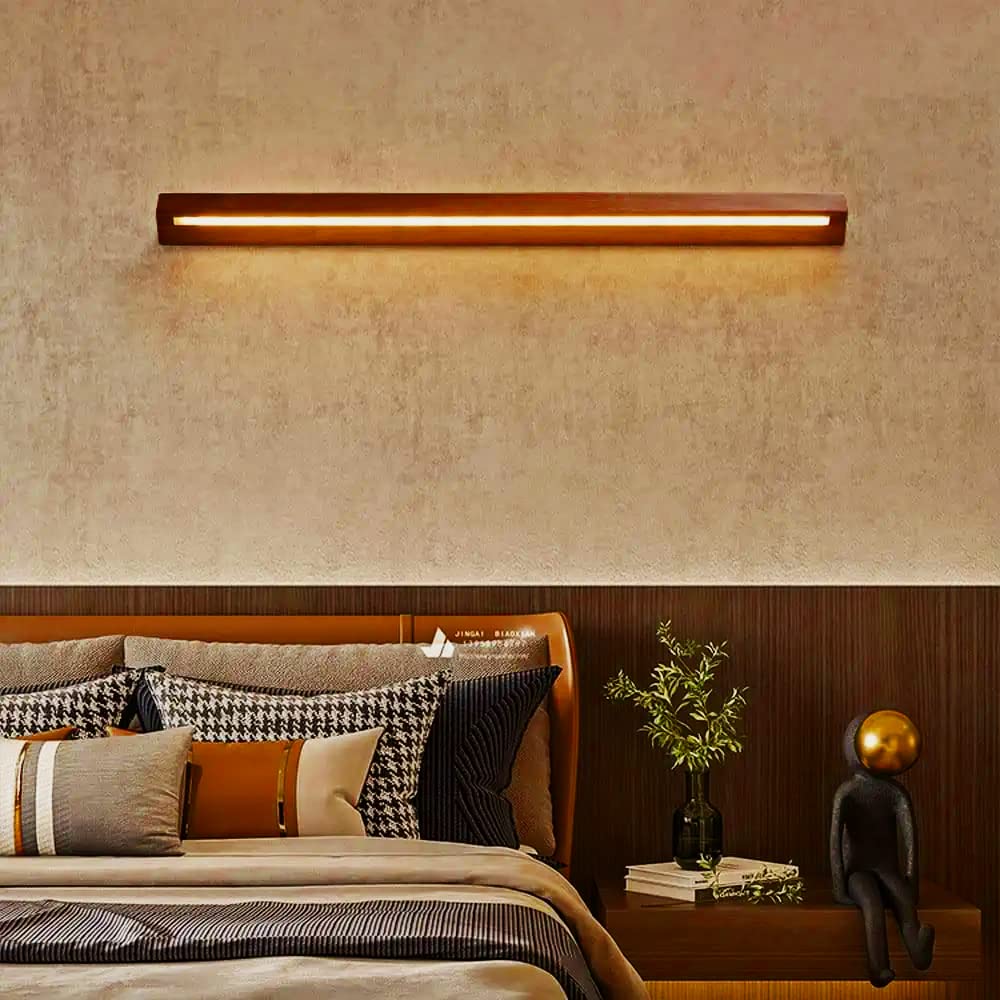 Aplique de pared lineal LED de madera con pantalla acrílica para interiores modernos