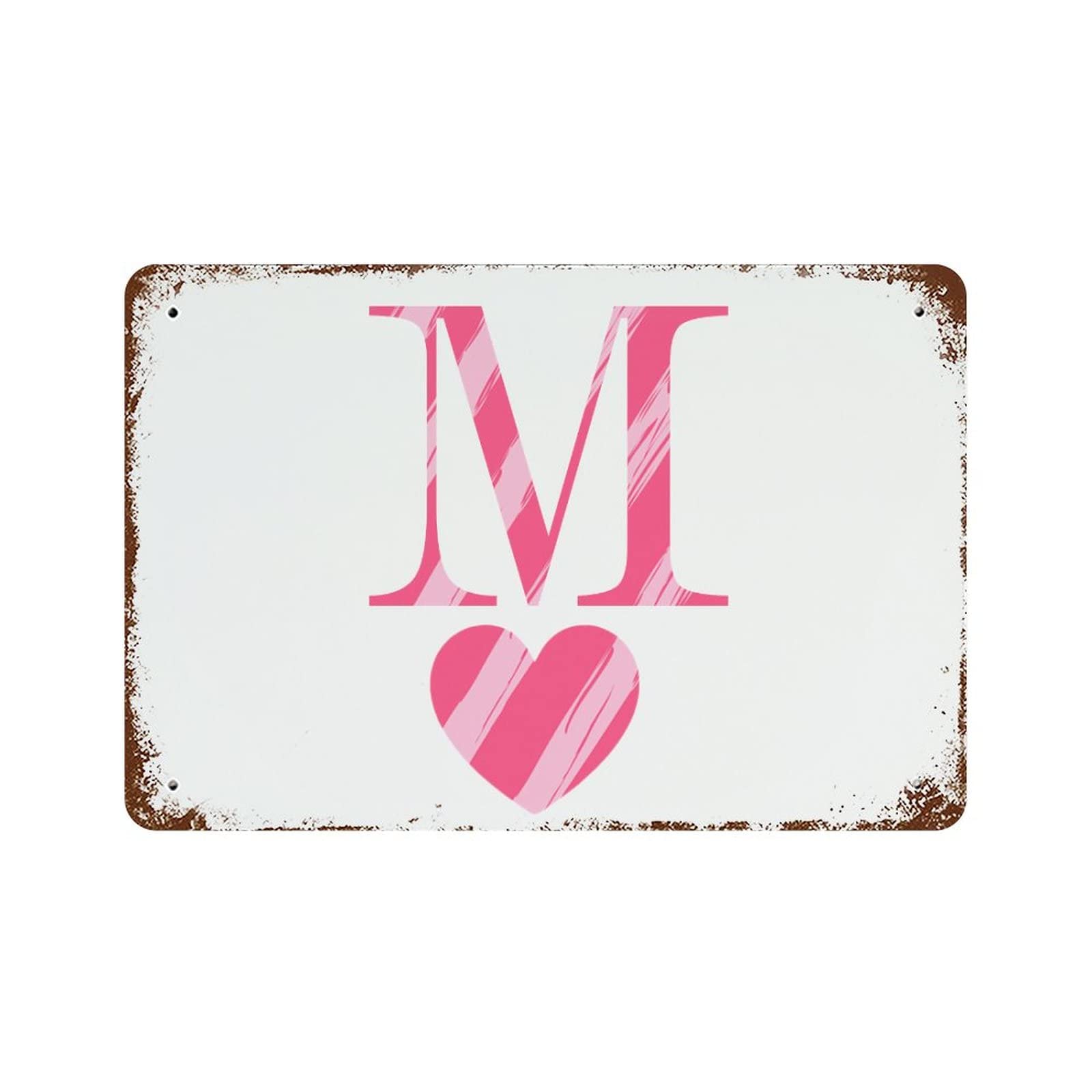 Plaque en métal lettre M vintage pour masquer un mur abîmé