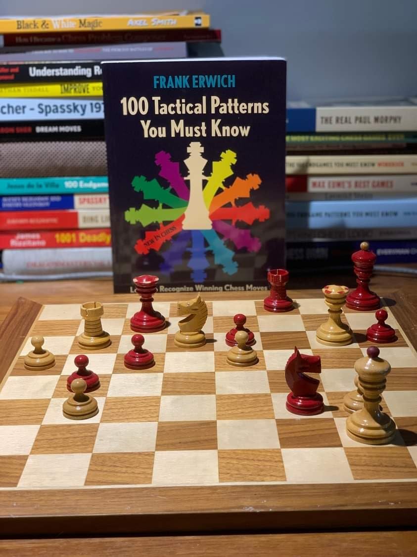 100 Tactical Patterns You Must Know: Learn to Recognize Key Chess Moves ...